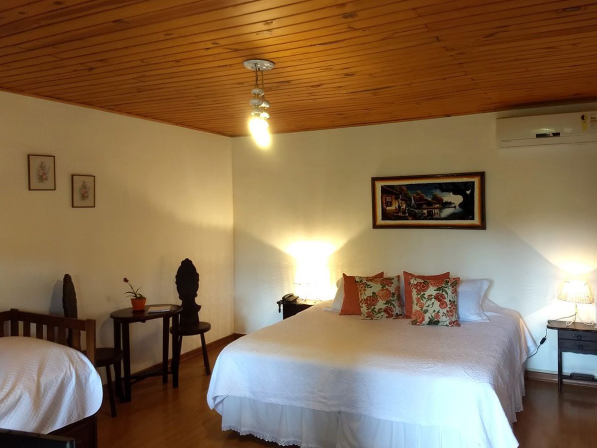 Fazenda do Cedro_Quarto orquidea 001.jpg