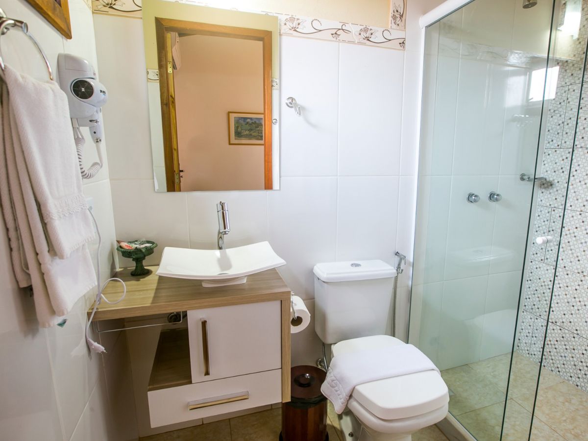 Fazenda do Cedro_Banheiro gardenia 001.jpg