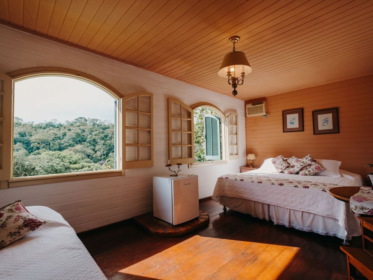 Fazenda do Cedro_Quarto hortência 001.jpg