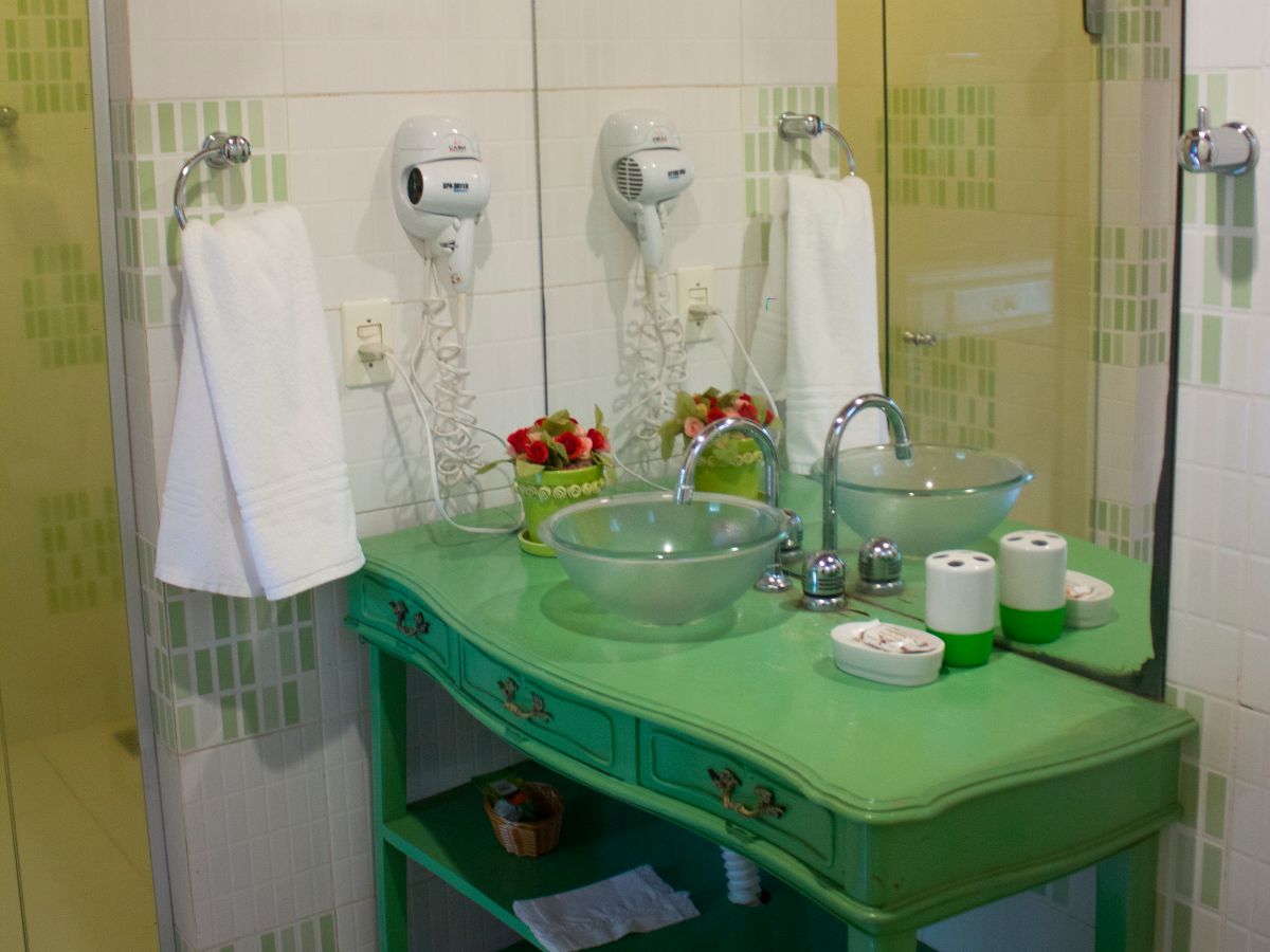 Fazenda do Cedro_Banheiro Ipê 001.jpg