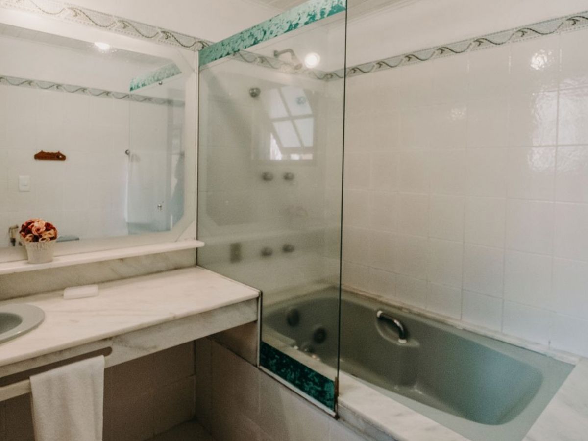 Fazenda do Cedro_Banheiro Jacaranda 001.jpg